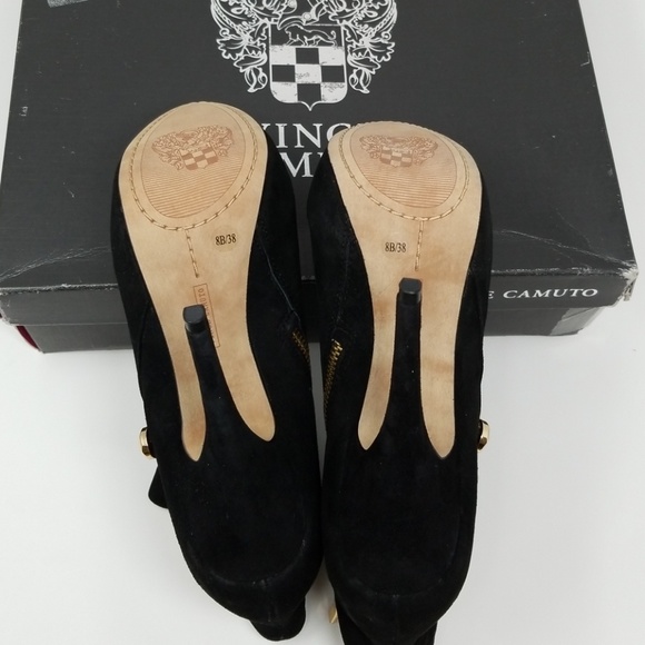 Women's Vince Camuto Jardine Bootie - Picture 4 of 4